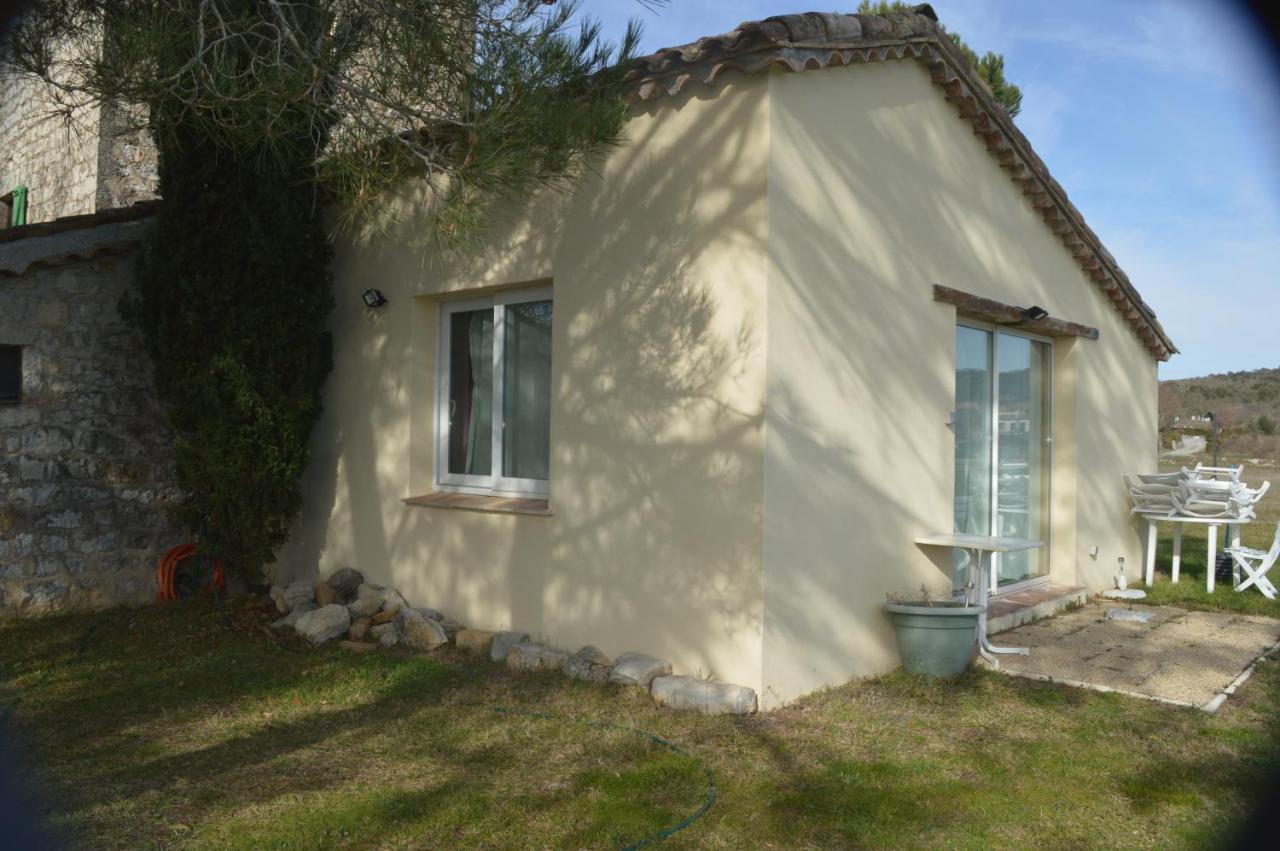 Les Loups Dans La Bergerie Bed & Breakfast Banne Exterior foto