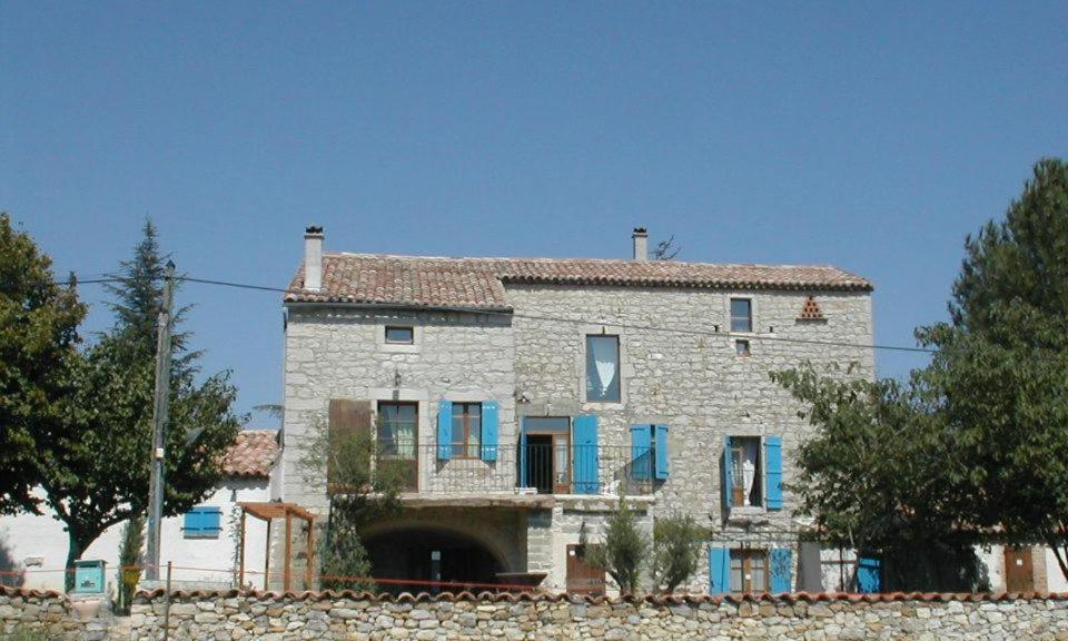 Les Loups Dans La Bergerie Bed & Breakfast Banne Exterior foto